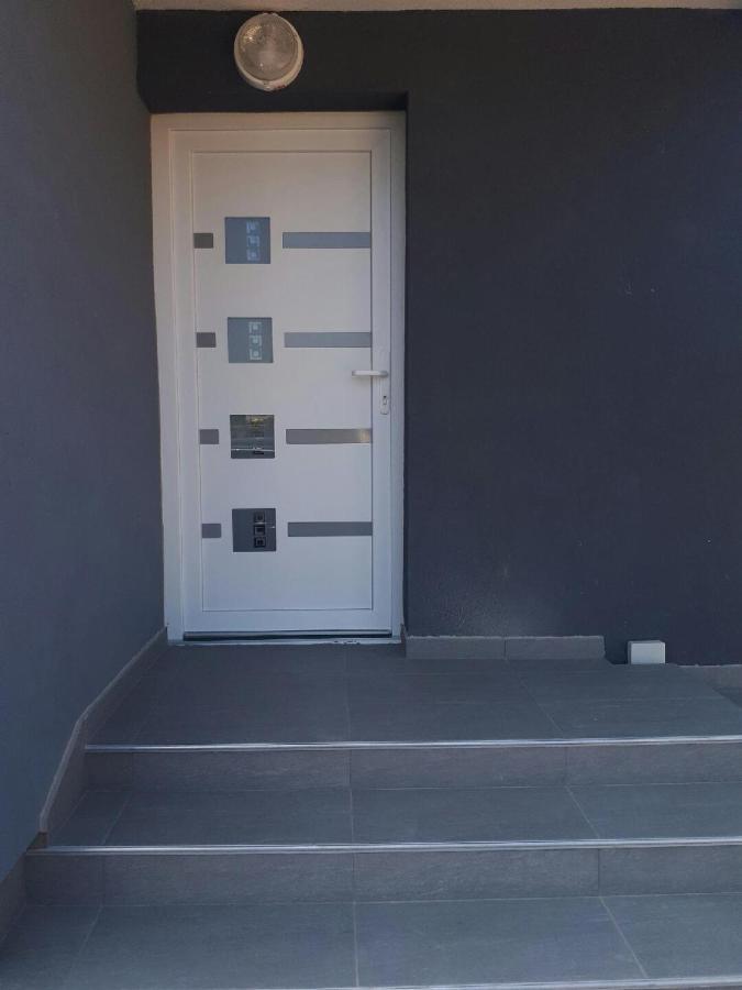 Appartement Baraba Maslenica Kültér fotó